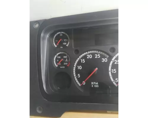 FREIGHTLINER CASCADIA 132 GAUGE CLUSTER