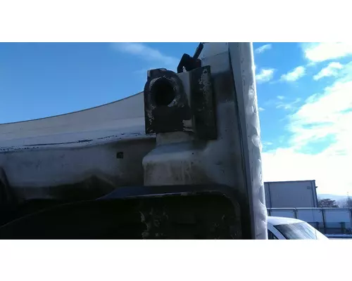 FREIGHTLINER CASCADIA 132 HOOD