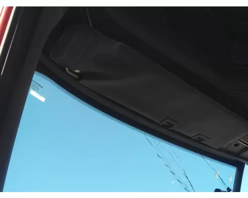 FREIGHTLINER CASCADIA 132 INTERIOR SUN VISOR