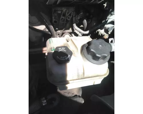 FREIGHTLINER CASCADIA 132 POWER STEERING RESERVOIR