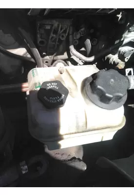 FREIGHTLINER CASCADIA 132 POWER STEERING RESERVOIR