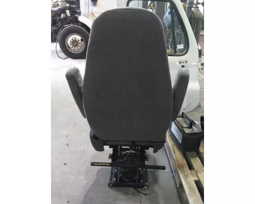 FREIGHTLINER CASCADIA 132 SEAT, FRONT