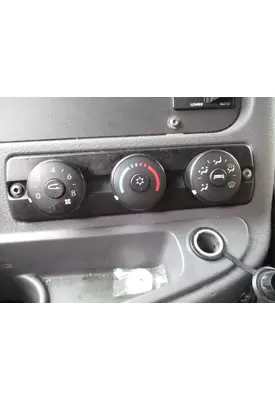 FREIGHTLINER CASCADIA 132 TEMPERATURE CONTROL