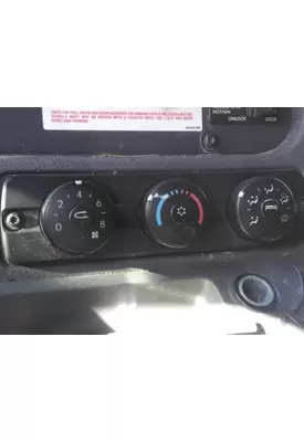 FREIGHTLINER CASCADIA 132 TEMPERATURE CONTROL