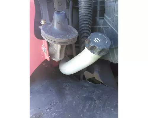 FREIGHTLINER CASCADIA 132 WINDSHIELD WASHER RESERVOIR