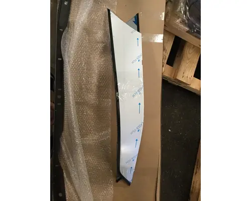 FREIGHTLINER CASCADIA 2007-2018 BUMPER ASSEMBLY, FRONT