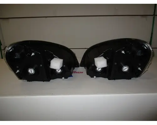 FREIGHTLINER CASCADIA 2007-2018 HEADLAMP ASSEMBLY