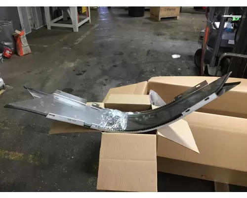 FREIGHTLINER CASCADIA 2007-2025 BUMPER ASSEMBLY, FRONT