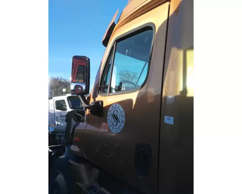 FREIGHTLINER CASCADIA 2008-2018 DOOR ASSEMBLY, FRONT