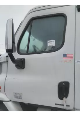 FREIGHTLINER CASCADIA 2008-2018 DOOR ASSEMBLY, FRONT