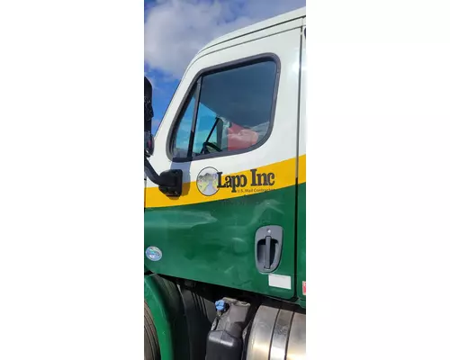 FREIGHTLINER CASCADIA 2008-2018 DOOR ASSEMBLY, FRONT