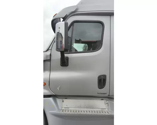 FREIGHTLINER CASCADIA 2008-2018 DOOR ASSEMBLY, FRONT