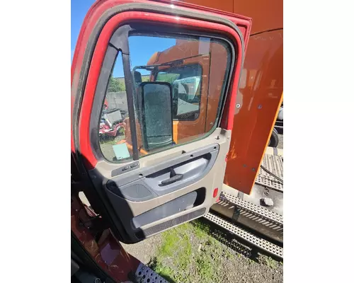 FREIGHTLINER CASCADIA 2008-2018 DOOR ASSEMBLY, FRONT