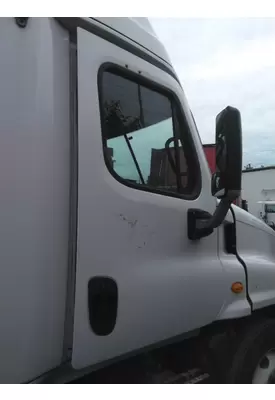 FREIGHTLINER CASCADIA 2008-2018 DOOR ASSEMBLY, FRONT