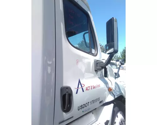 FREIGHTLINER CASCADIA 2008-2018 DOOR ASSEMBLY, FRONT