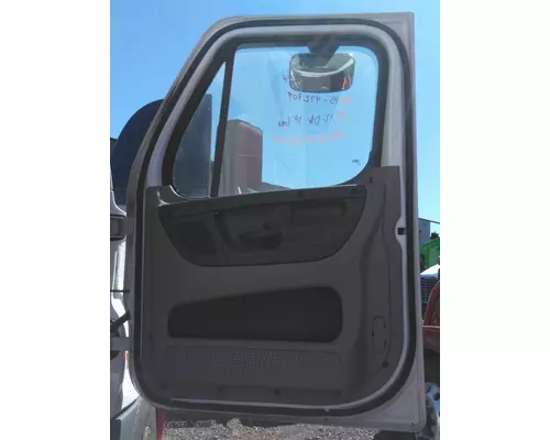 FREIGHTLINER CASCADIA 2008-2018 DOOR ASSEMBLY, FRONT
