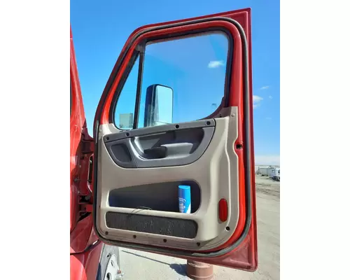 FREIGHTLINER CASCADIA 2008-2018 DOOR ASSEMBLY, FRONT