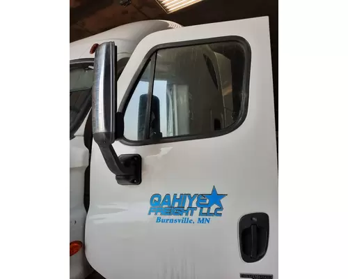FREIGHTLINER CASCADIA 2008-2018 DOOR ASSEMBLY, FRONT