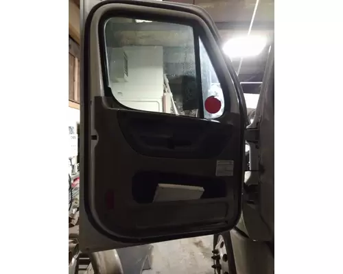 FREIGHTLINER CASCADIA 2008-2018 DOOR ASSEMBLY, FRONT