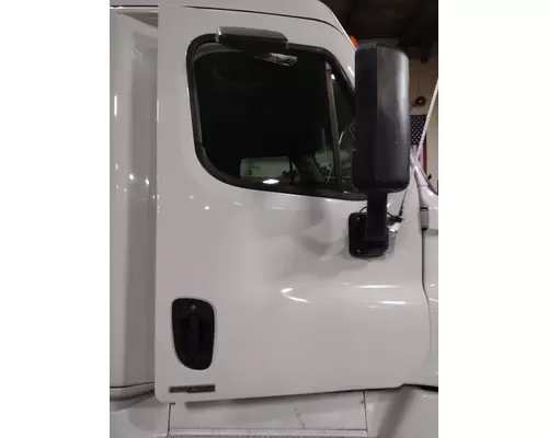 FREIGHTLINER CASCADIA 2008-2018 DOOR ASSEMBLY, FRONT
