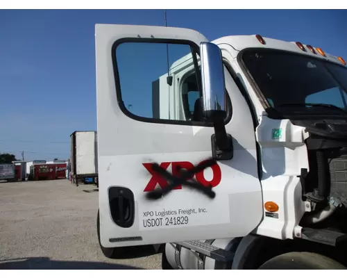FREIGHTLINER CASCADIA 2008-2018 DOOR ASSEMBLY, FRONT