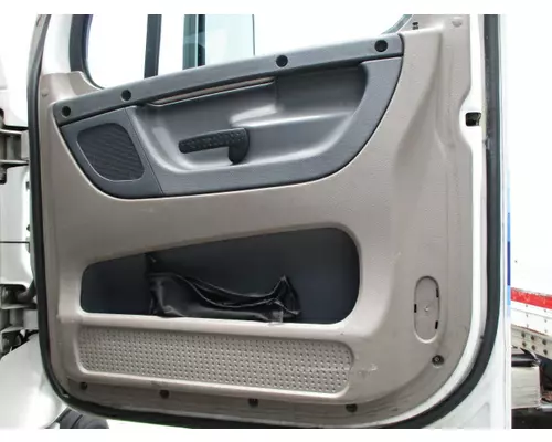 FREIGHTLINER CASCADIA 2008-2018 DOOR ASSEMBLY, FRONT