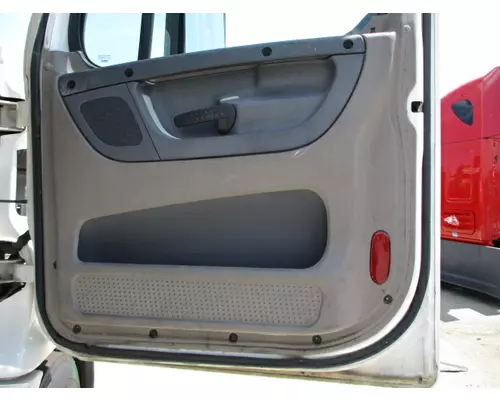FREIGHTLINER CASCADIA 2008-2018 DOOR ASSEMBLY, FRONT