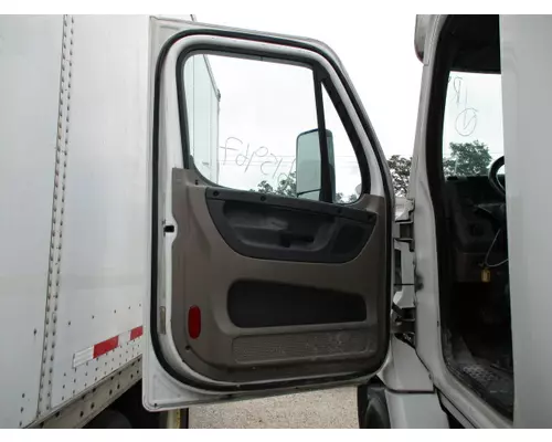 FREIGHTLINER CASCADIA 2008-2018 DOOR ASSEMBLY, FRONT