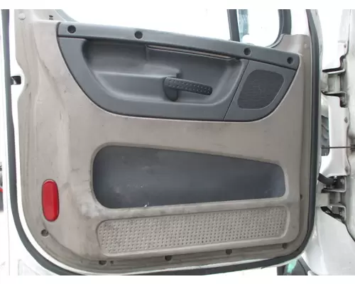 FREIGHTLINER CASCADIA 2008-2018 DOOR ASSEMBLY, FRONT