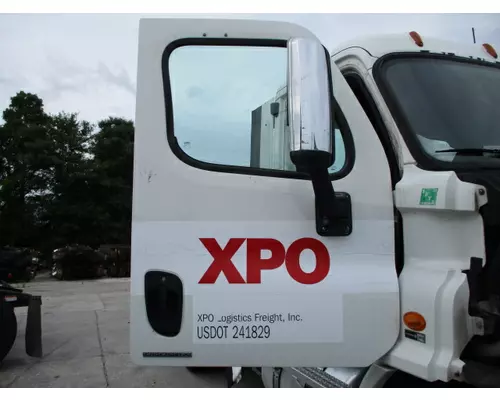 FREIGHTLINER CASCADIA 2008-2018 DOOR ASSEMBLY, FRONT