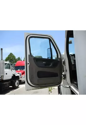FREIGHTLINER CASCADIA 2008-2018 DOOR ASSEMBLY, FRONT