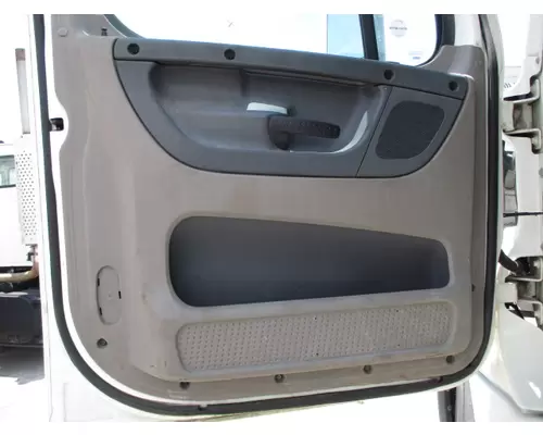 FREIGHTLINER CASCADIA 2008-2018 DOOR ASSEMBLY, FRONT