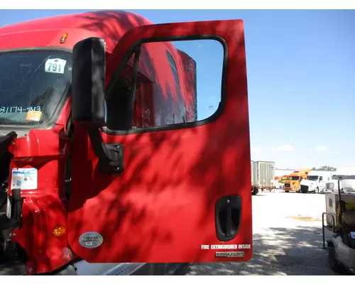 FREIGHTLINER CASCADIA 2008-2018 DOOR ASSEMBLY, FRONT