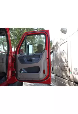 FREIGHTLINER CASCADIA 2008-2018 DOOR ASSEMBLY, FRONT