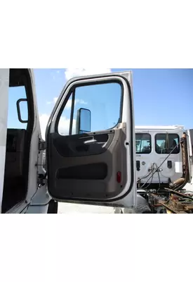 FREIGHTLINER CASCADIA 2008-2018 DOOR ASSEMBLY, FRONT