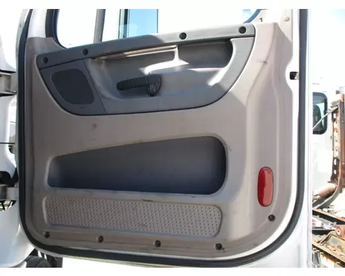 FREIGHTLINER CASCADIA 2008-2018 DOOR ASSEMBLY, FRONT