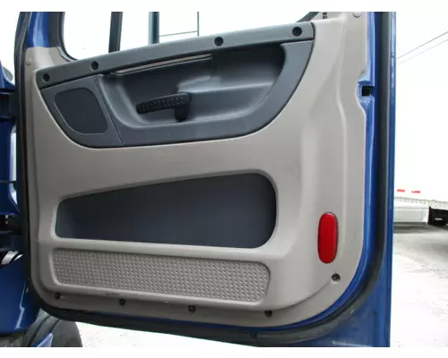 FREIGHTLINER CASCADIA 2008-2018 DOOR ASSEMBLY, FRONT