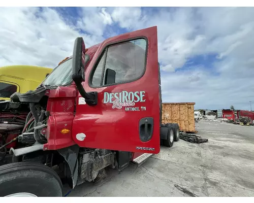 FREIGHTLINER CASCADIA 2008-2018 DOOR ASSEMBLY, FRONT
