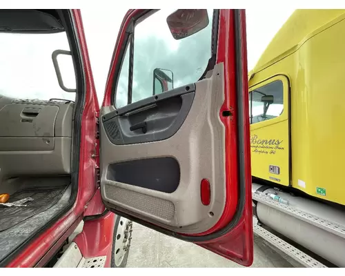 FREIGHTLINER CASCADIA 2008-2018 DOOR ASSEMBLY, FRONT