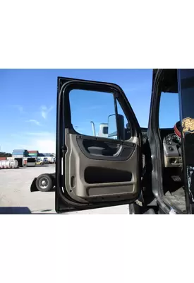 FREIGHTLINER CASCADIA 2008-2018 DOOR ASSEMBLY, FRONT