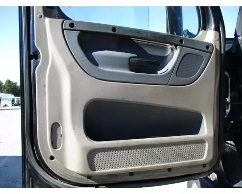 FREIGHTLINER CASCADIA 2008-2018 DOOR ASSEMBLY, FRONT