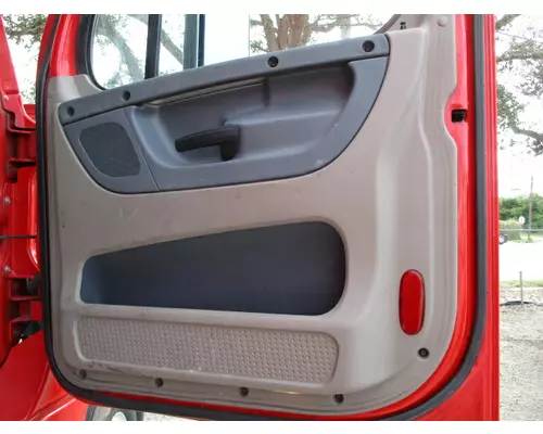 FREIGHTLINER CASCADIA 2008-2018 DOOR ASSEMBLY, FRONT