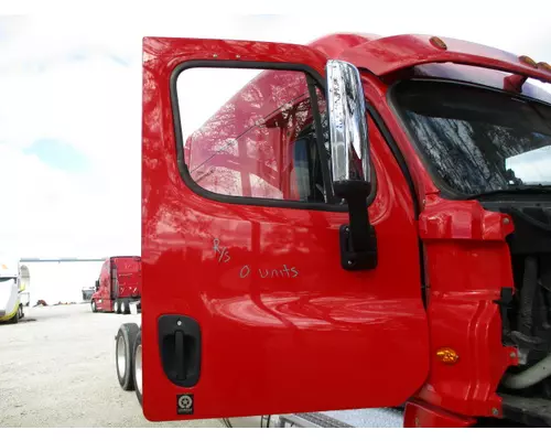 FREIGHTLINER CASCADIA 2008-2018 DOOR ASSEMBLY, FRONT
