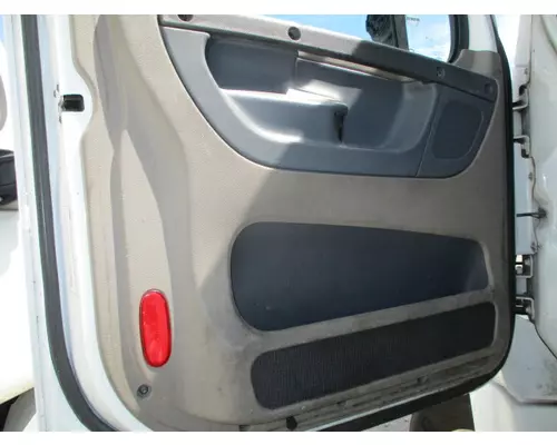 FREIGHTLINER CASCADIA 2008-2018 DOOR ASSEMBLY, FRONT