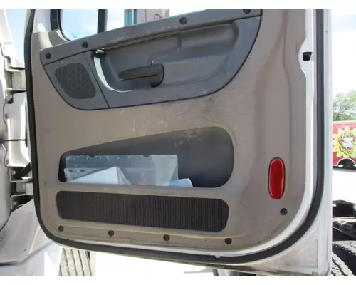 FREIGHTLINER CASCADIA 2008-2018 DOOR ASSEMBLY, FRONT