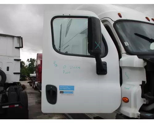FREIGHTLINER CASCADIA 2008-2018 DOOR ASSEMBLY, FRONT
