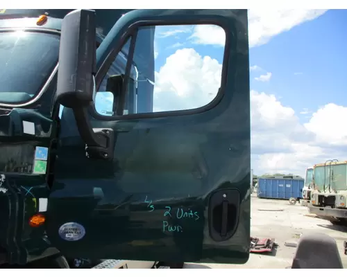 FREIGHTLINER CASCADIA 2008-2018 DOOR ASSEMBLY, FRONT