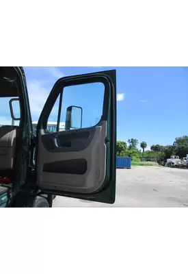 FREIGHTLINER CASCADIA 2008-2018 DOOR ASSEMBLY, FRONT