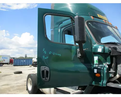 FREIGHTLINER CASCADIA 2008-2018 DOOR ASSEMBLY, FRONT