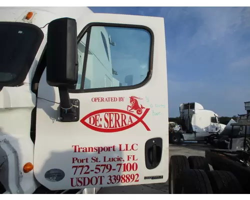 FREIGHTLINER CASCADIA 2008-2018 DOOR ASSEMBLY, FRONT
